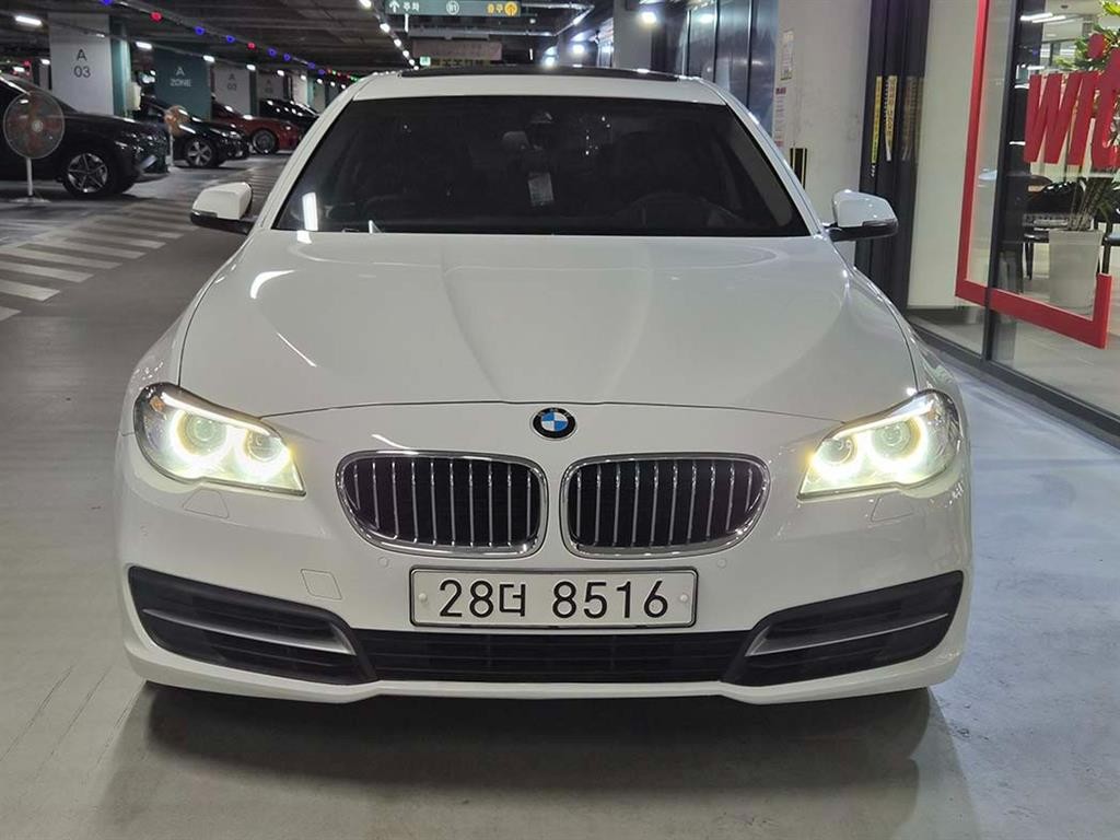 BMW 5시리즈 5시리즈 (F10) 528i 이미지 2