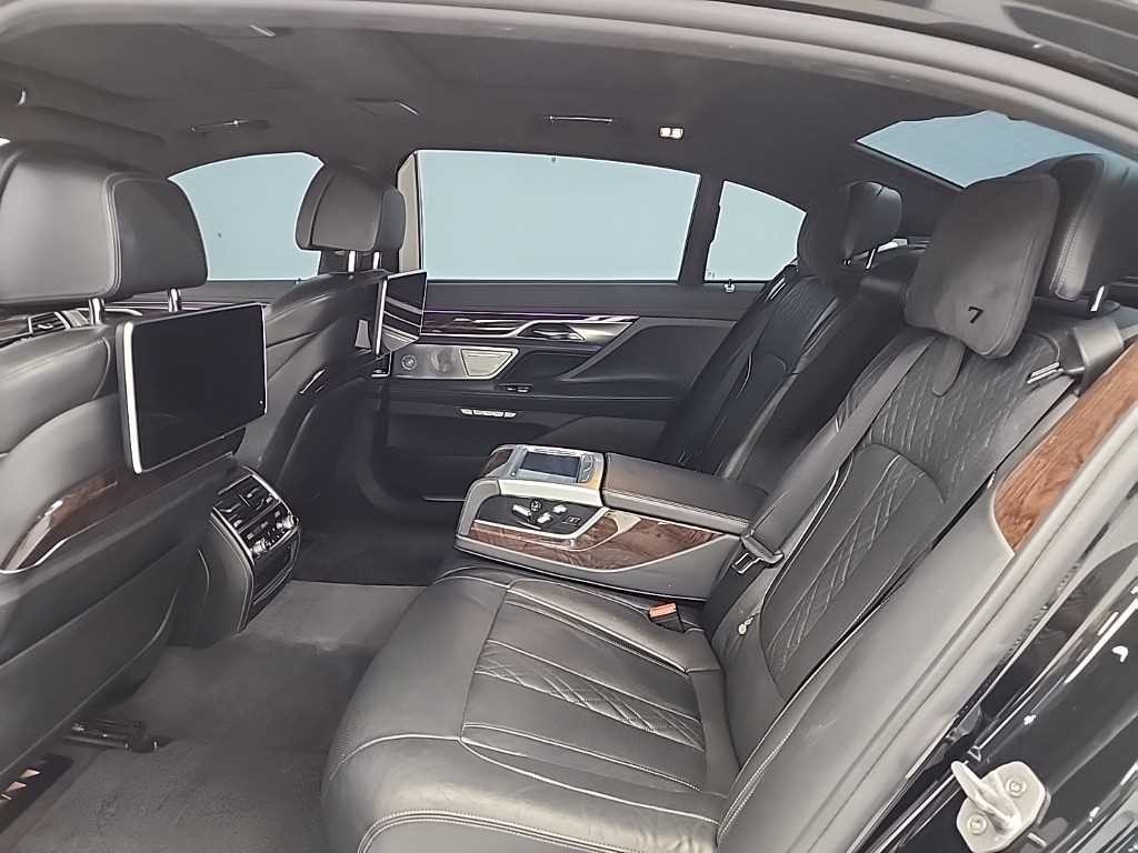 BMW 7시리즈 7시리즈 (G11) 750Li xDrive 이미지 12