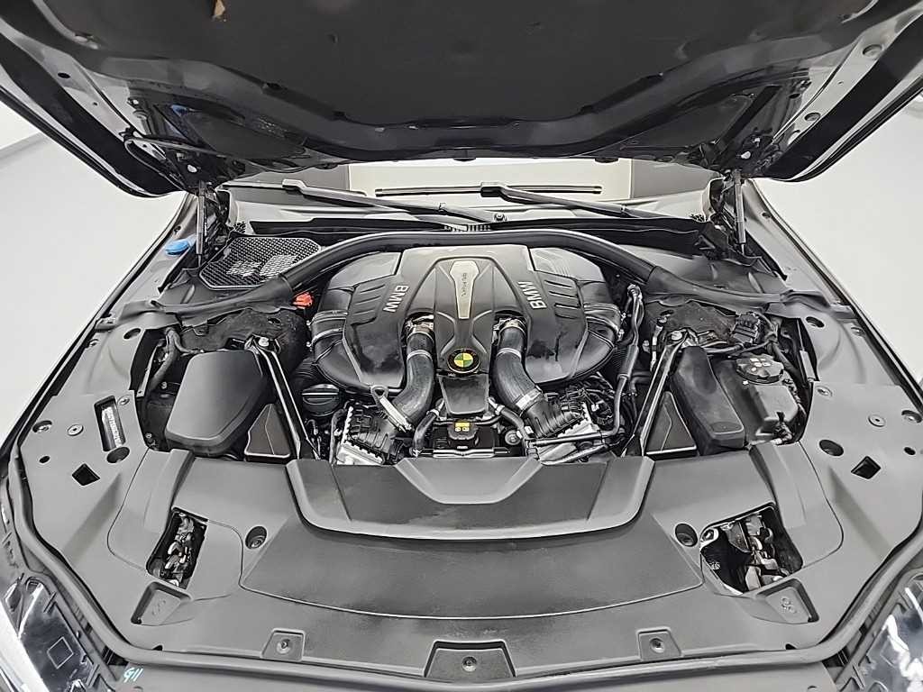 BMW 7시리즈 7시리즈 (G11) 750Li xDrive 이미지 5