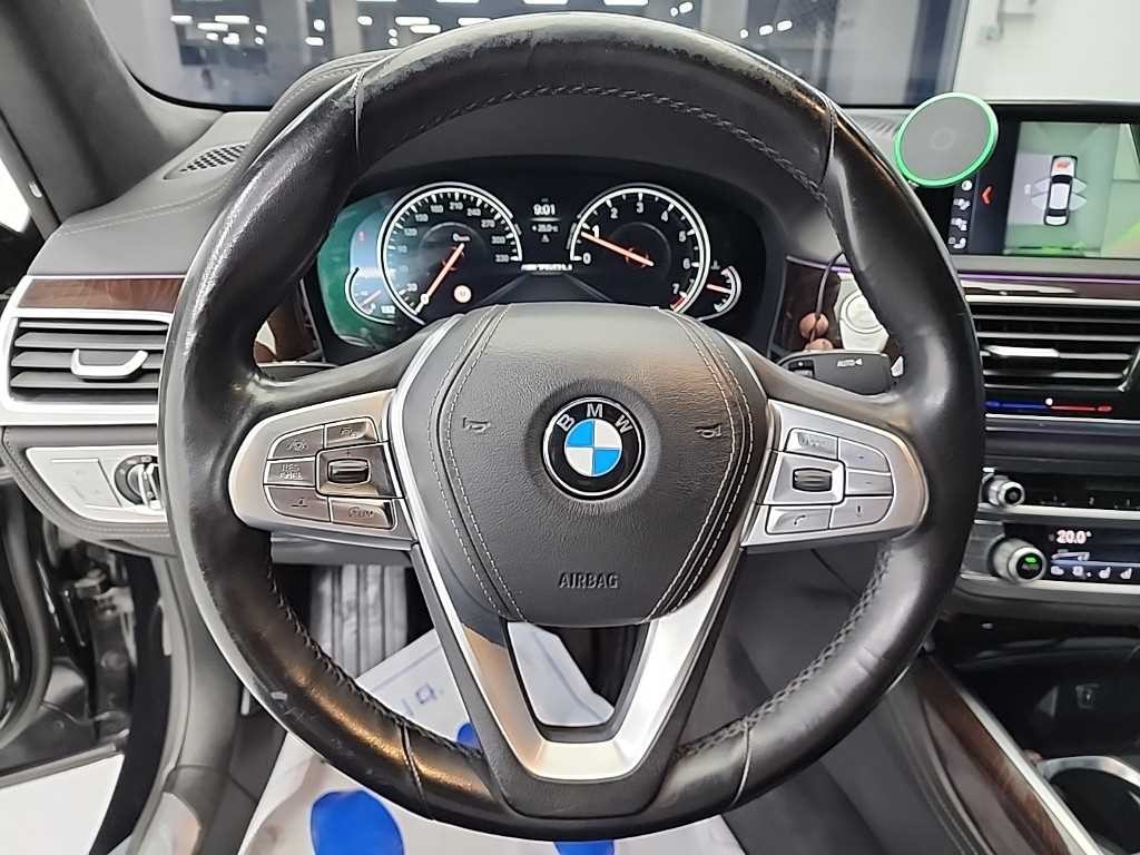 BMW 7시리즈 7시리즈 (G11) 750Li xDrive 이미지 9