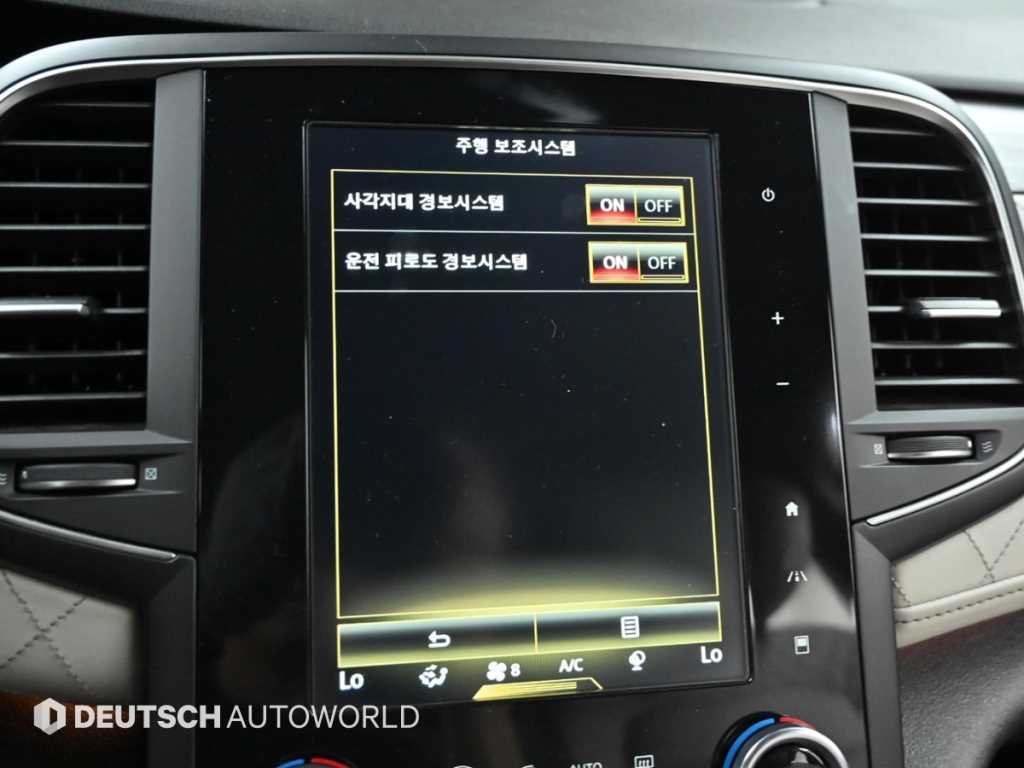 르노코리아(삼성) SM6 가솔린 2.0 GDe 프리미에르 이미지 17