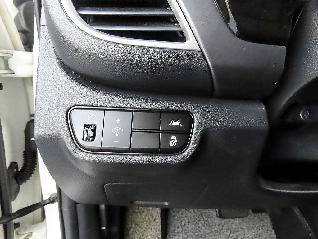 기아 셀토스 가솔린 1.6 터보 4WD 프레스티지 이미지 12