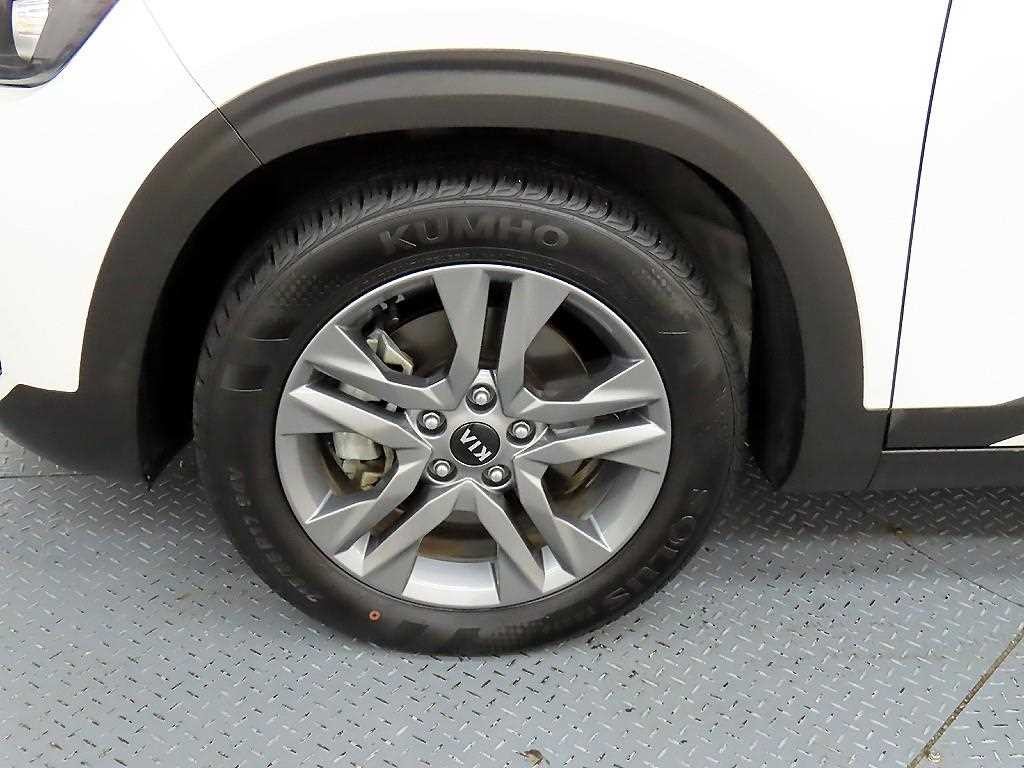 기아 셀토스 가솔린 1.6 터보 4WD 프레스티지 이미지 20