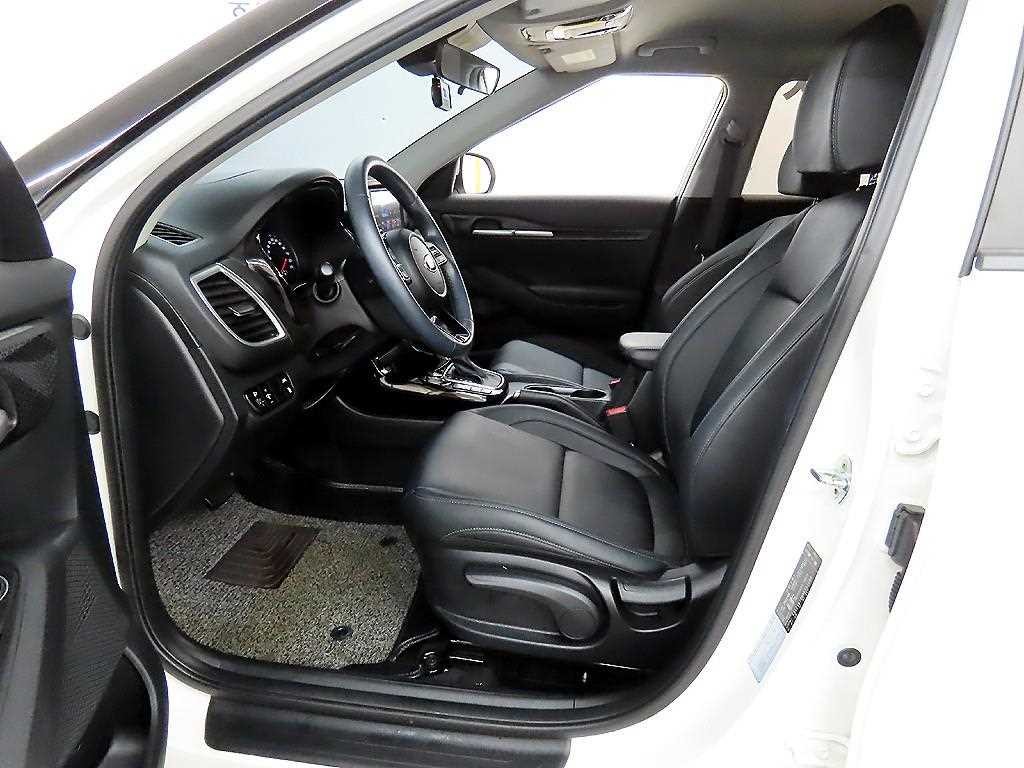 기아 셀토스 가솔린 1.6 터보 4WD 프레스티지 이미지 5