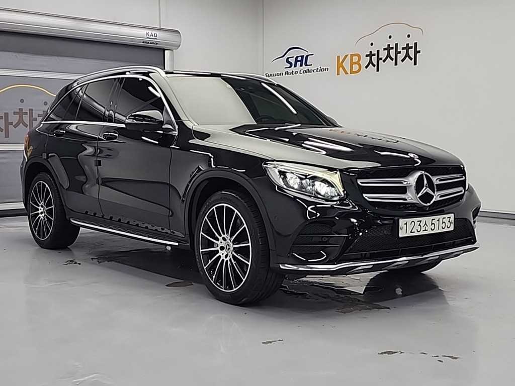 벤츠 GLC 클래스 GLC클래스 X253 GLC 300 4MATIC AMG LINE 이미지 4