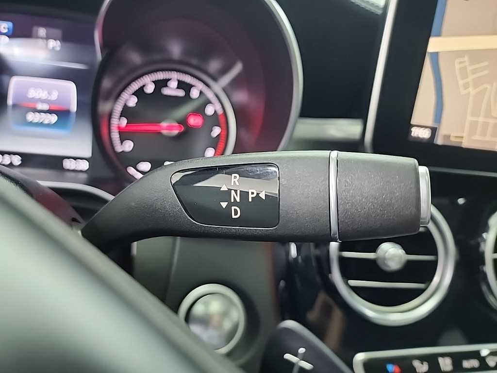 벤츠 GLC 클래스 GLC클래스 X253 GLC 300 4MATIC AMG LINE 이미지 8