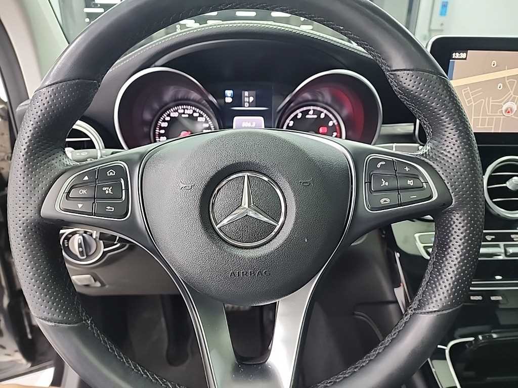 벤츠 GLC 클래스 GLC클래스 X253 GLC 300 4MATIC AMG LINE 이미지 9