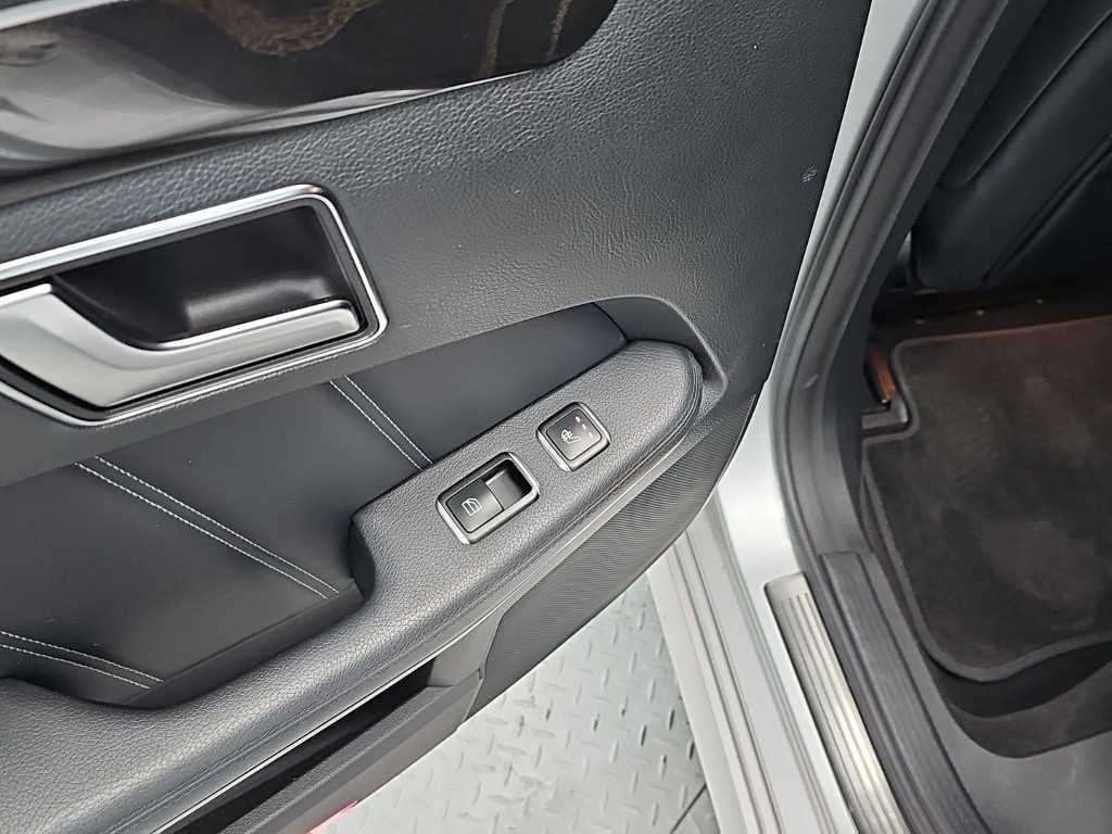 벤츠 E 클래스 E-클래스 W212 E300 4MATIC 아방가르드 이미지 13