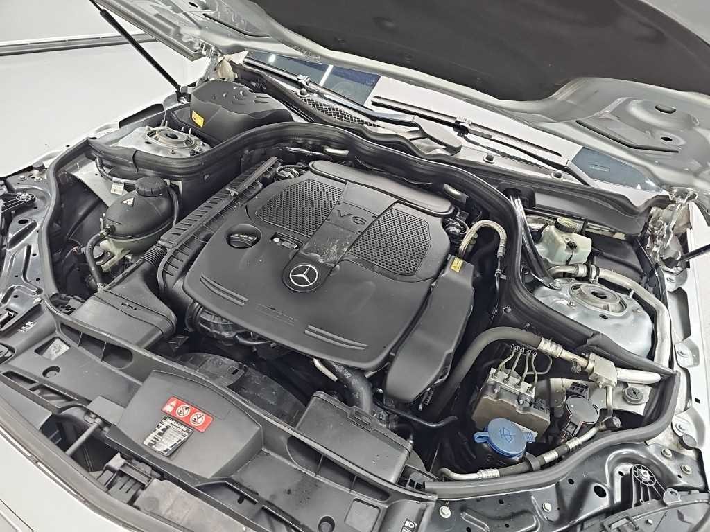 벤츠 E 클래스 E-클래스 W212 E300 4MATIC 아방가르드 이미지 5