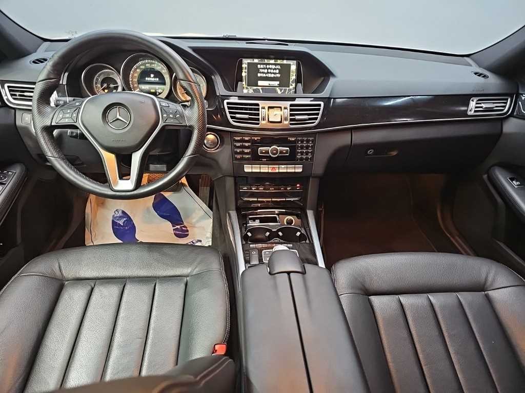 벤츠 E 클래스 E-클래스 W212 E300 4MATIC 아방가르드 이미지 7