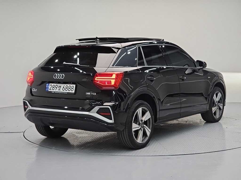 아우디 Q2 35 TDI 프리미엄 이미지 4