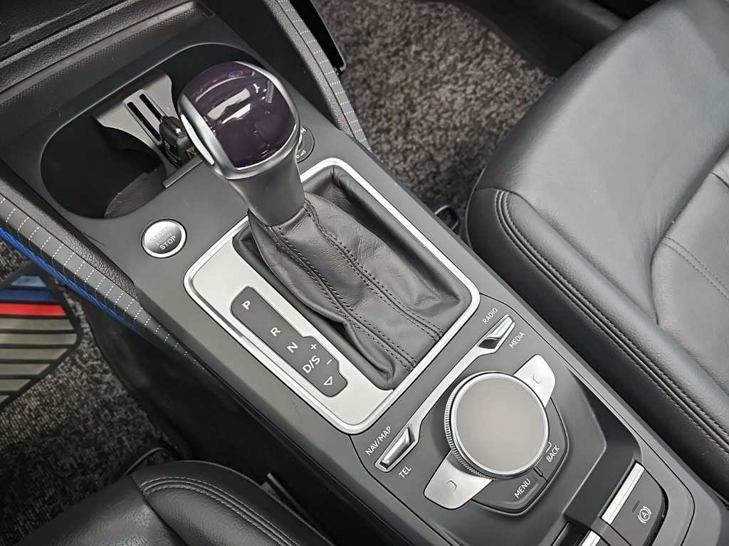 아우디 Q2 35 TDI 프리미엄 이미지 8