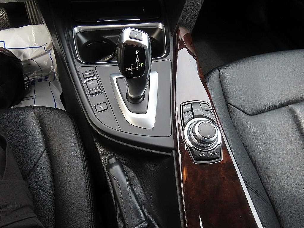 BMW 그란투리스모 3시리즈 GT (F34) GT 320D 이미지 10