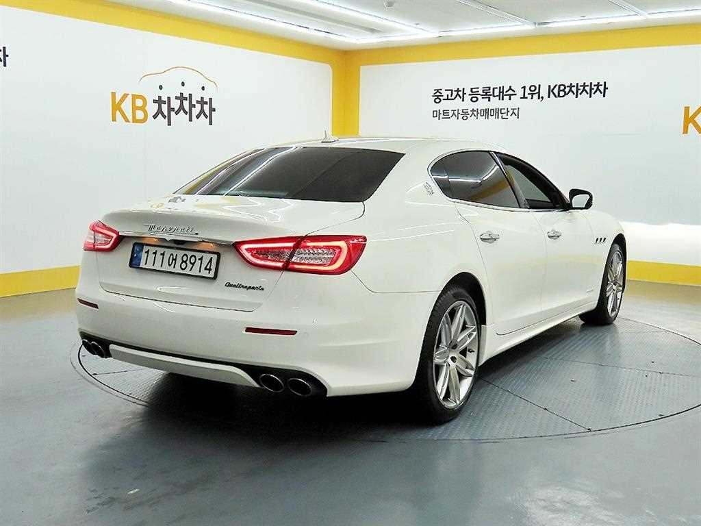 마세라티 콰트로포르테 3.0 V6 그란루쏘 이미지 4