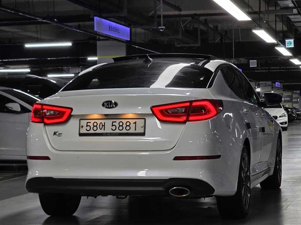 기아 K5 더 뉴 K5 2.0 LPI 프레스티지 이미지 2