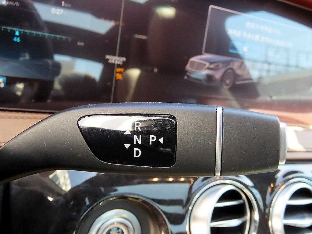 벤츠 S 클래스 S클래스-W222 S 63 AMG 4MATIC + 이미지 11