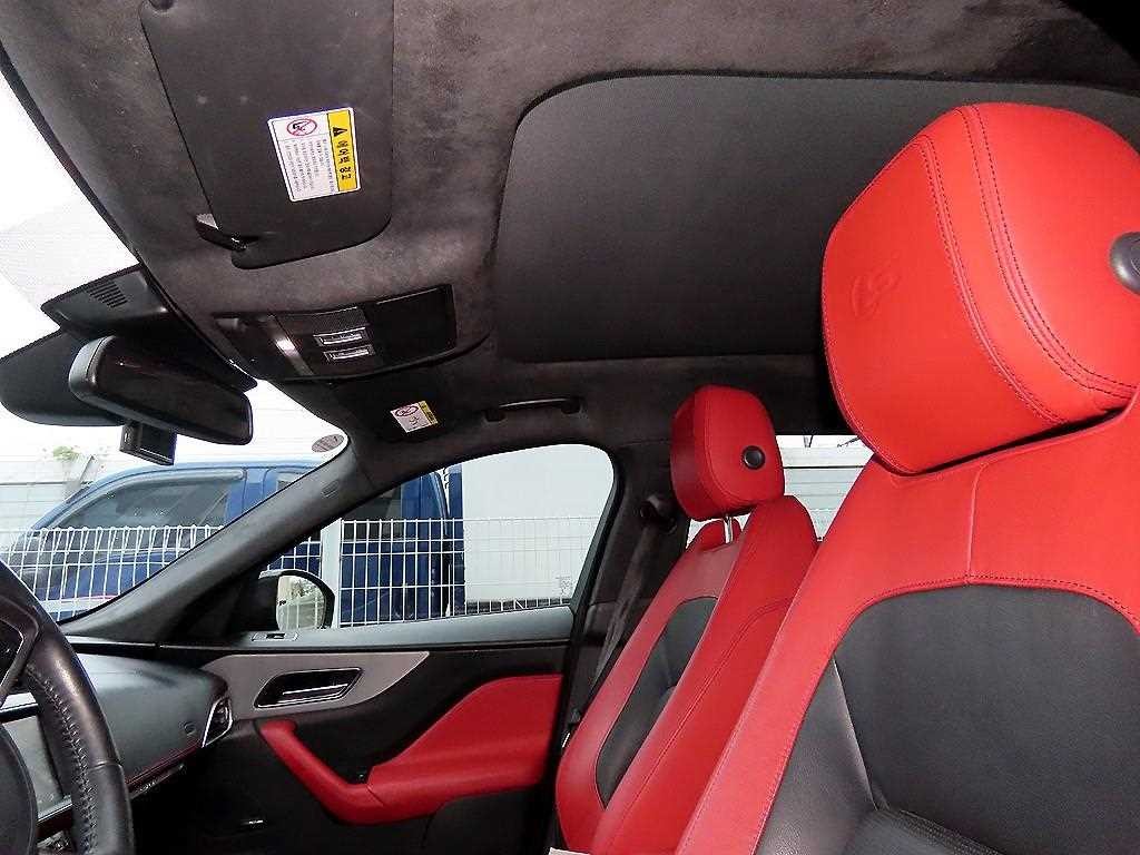 재규어 F-PACE 30d S 이미지 16