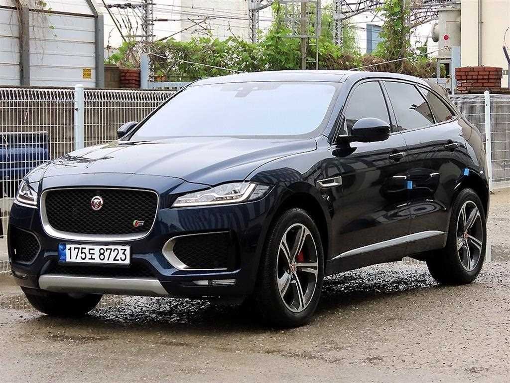 재규어 F-PACE 30d S 이미지 2