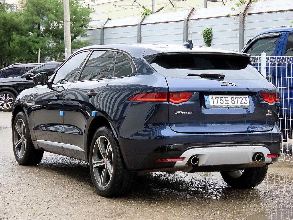 재규어 F-PACE 30d S 이미지 3