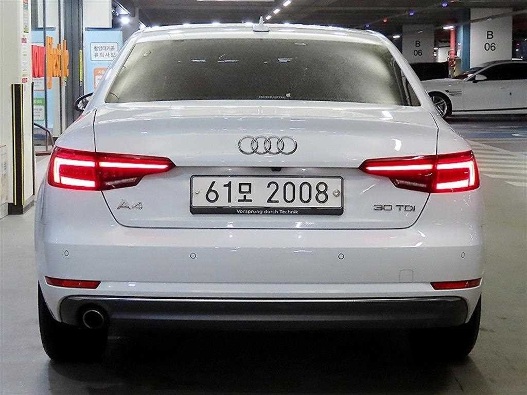 아우디 A4 A4 (B9) 30 TDI 프리미엄 이미지 5