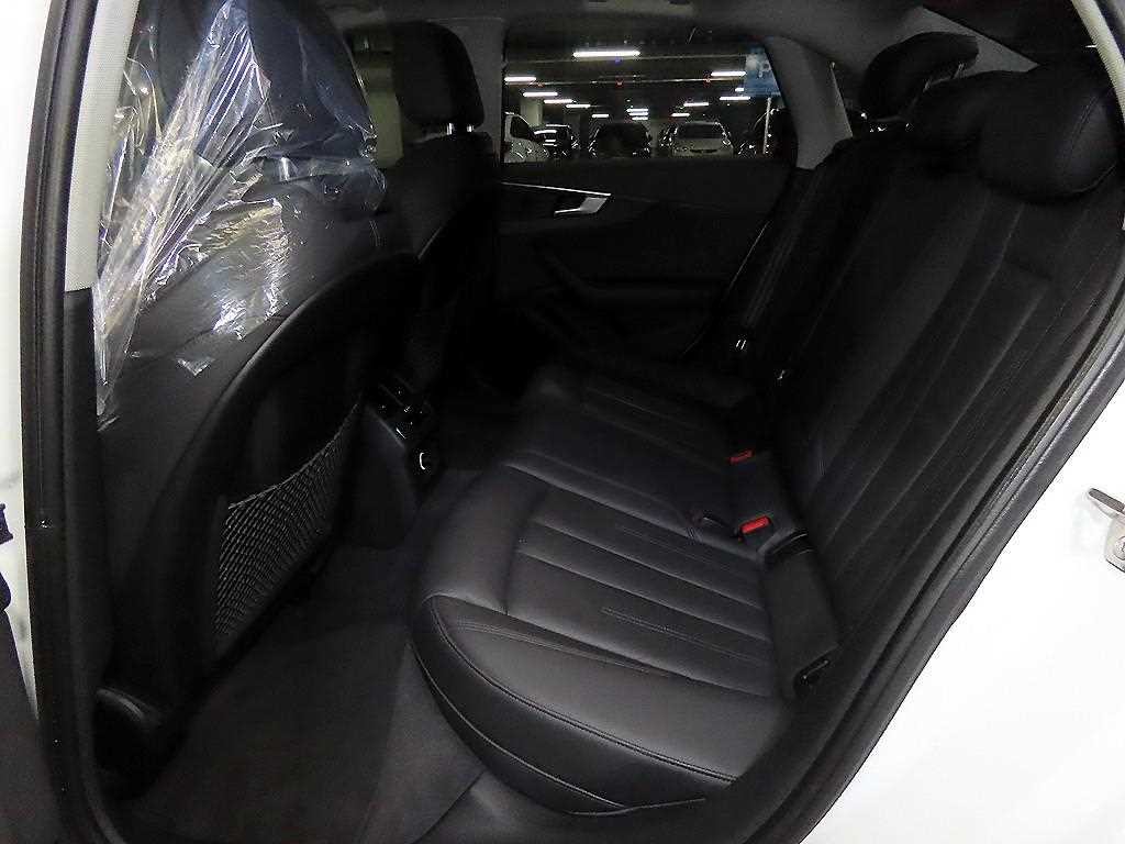 아우디 A4 A4 (B9) 30 TDI 프리미엄 이미지 7