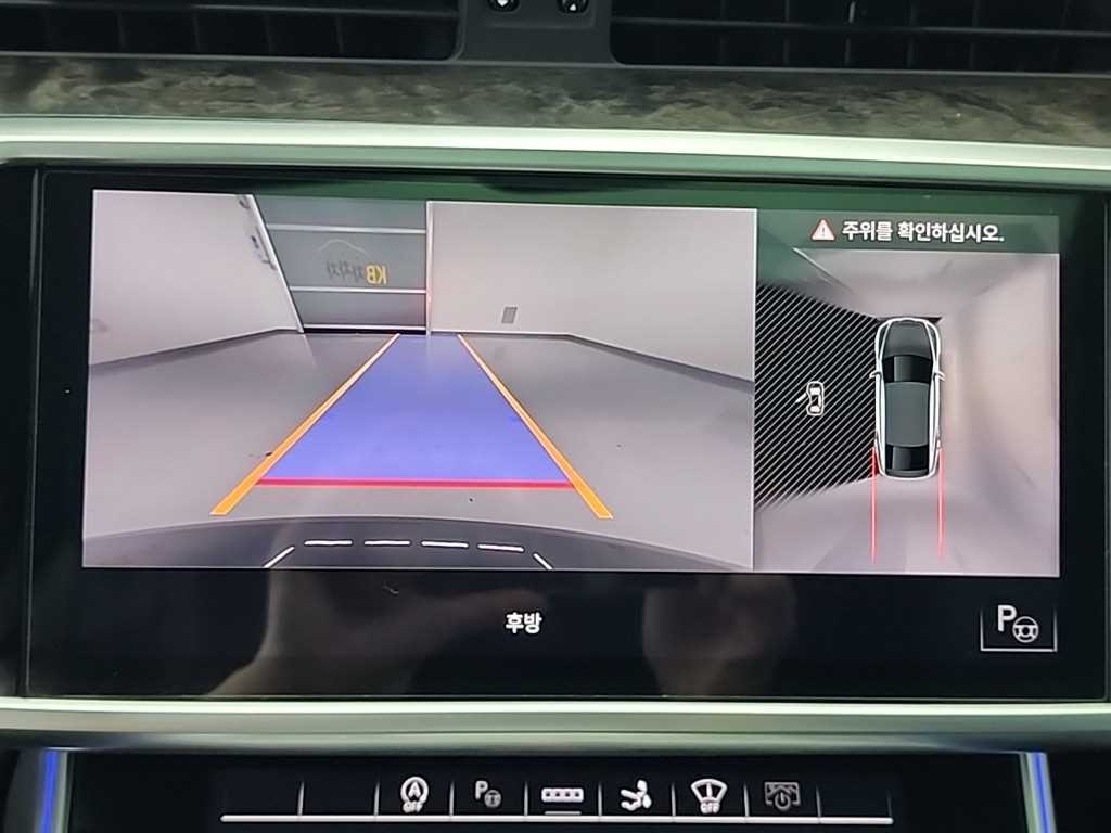아우디 A7 A7 (4K) 55 TFSI 콰트로 프리미엄 이미지 16