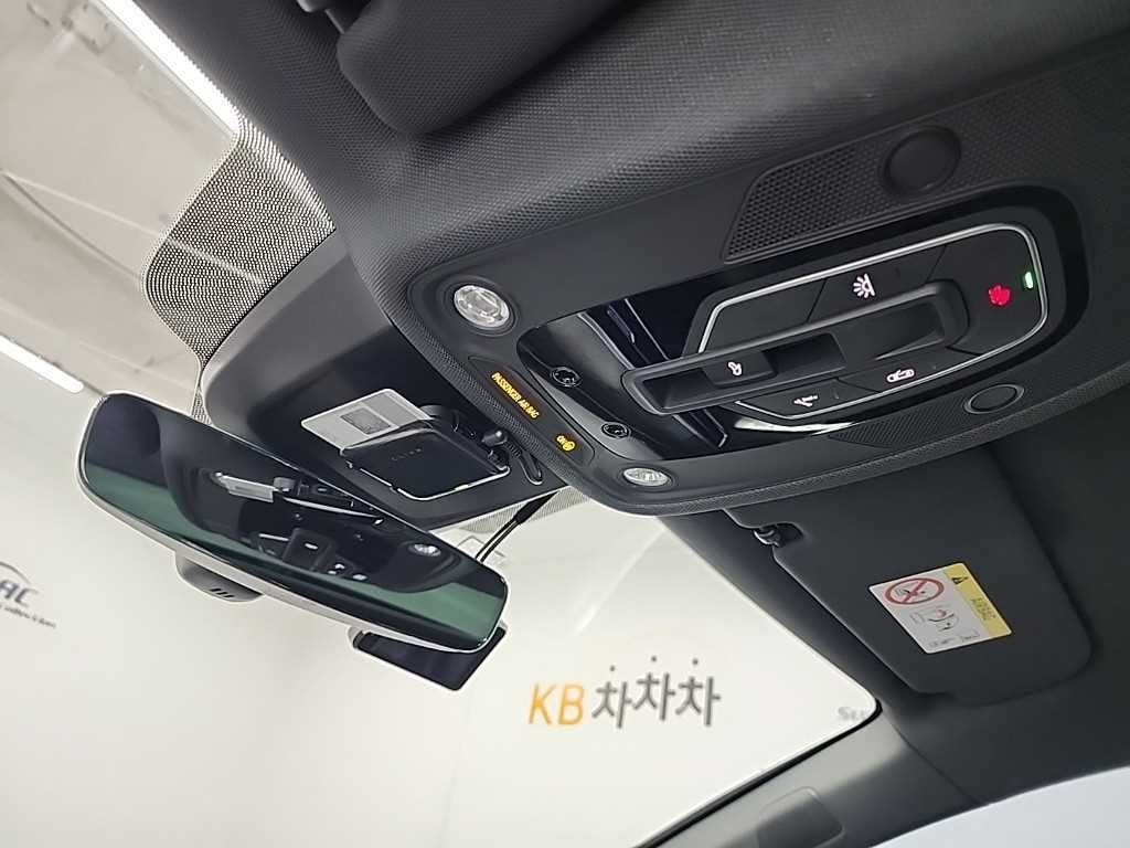 아우디 A7 A7 (4K) 55 TFSI 콰트로 프리미엄 이미지 17