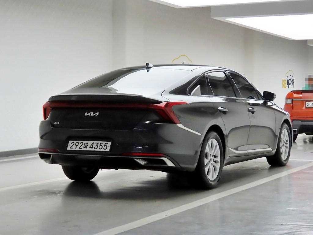 기아 K8 2.5 2WD 노블레스 이미지 4