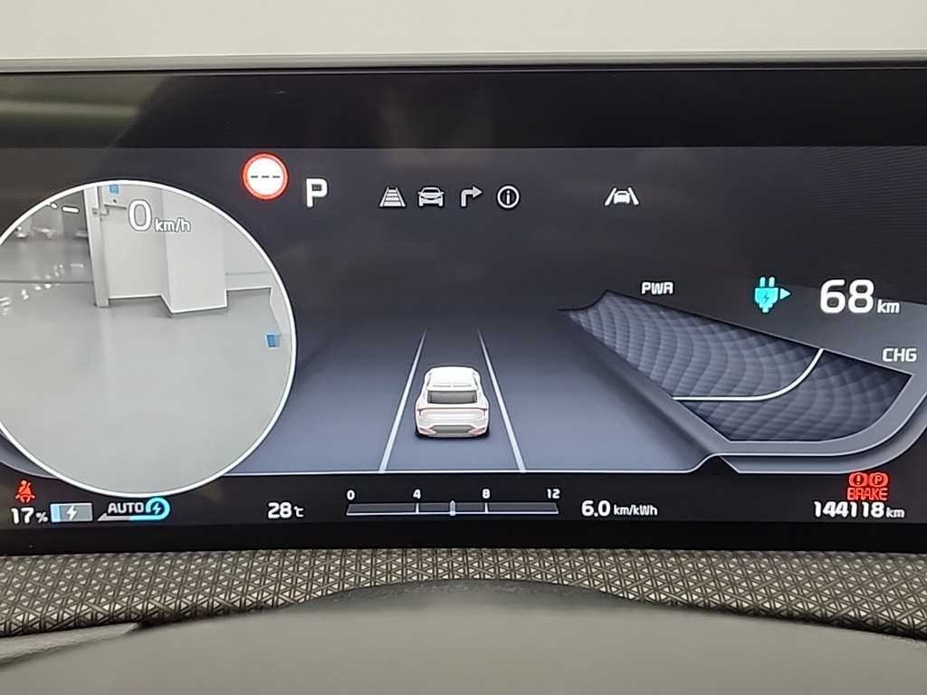 기아 EV6 롱레인지 AWD 어스 이미지 7