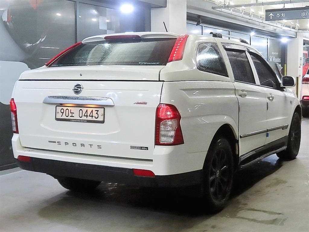 KG모빌리티(쌍용) 코란도 코란도스포츠 디젤 4WD 익스트림 이미지 4