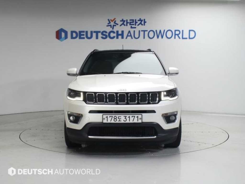 지프 컴패스 컴패스 2세대 2.4 AWD 리미티드 이미지 2