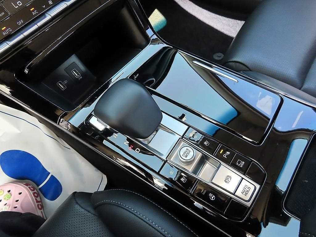 기아 K7 K7 프리미어 가솔린 2.5 GDI 노블레스 이미지 10