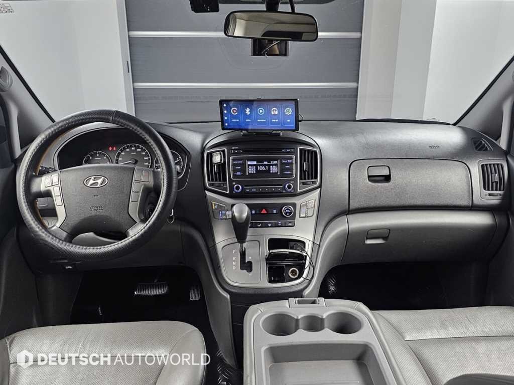 현대 스타렉스 그랜드 스타렉스 12인승 왜건 모던 이미지 7