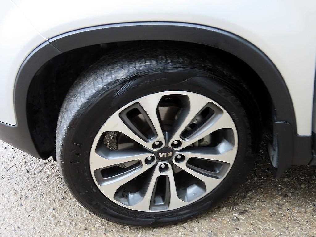 기아 쏘렌토 뉴 쏘렌토 R 2WD 2.0 TLX 스페셜 이미지 19