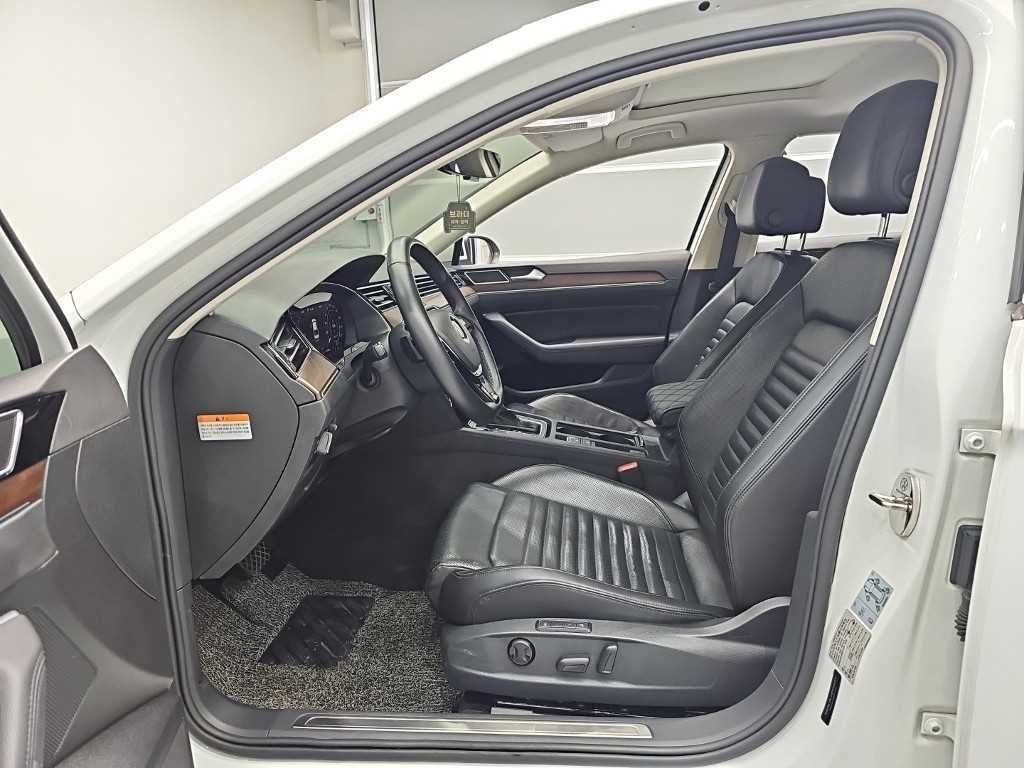 폭스바겐 파사트 파사트GT(B8) 2.0 TDI 프레스티지 이미지 11