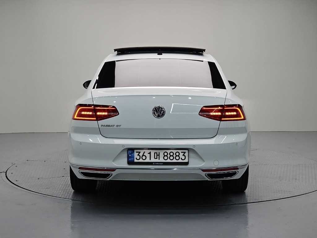 폭스바겐 파사트 파사트GT(B8) 2.0 TDI 프레스티지 이미지 3