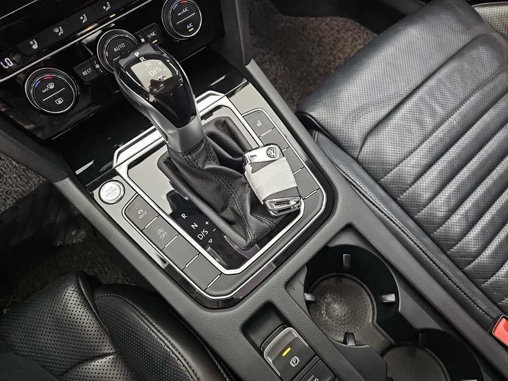 폭스바겐 파사트 파사트GT(B8) 2.0 TDI 프레스티지 이미지 8