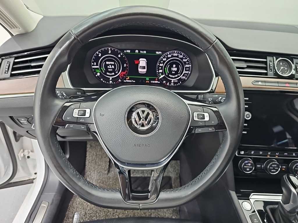 폭스바겐 파사트 파사트GT(B8) 2.0 TDI 프레스티지 이미지 9