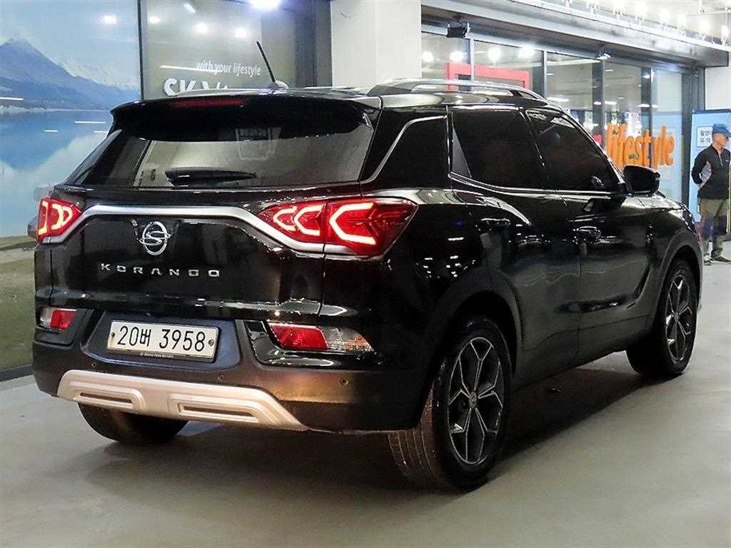 KG모빌리티(쌍용) 코란도 뷰티풀코란도 2WD 디젤 1.6 딜라이트 플러스 이미지 4