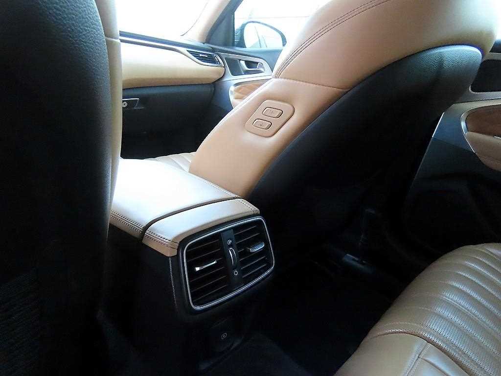 제네시스 G70 더 뉴 G70 슈팅브레이크 가솔린 2.0T 2WD 프리미엄 이미지 16