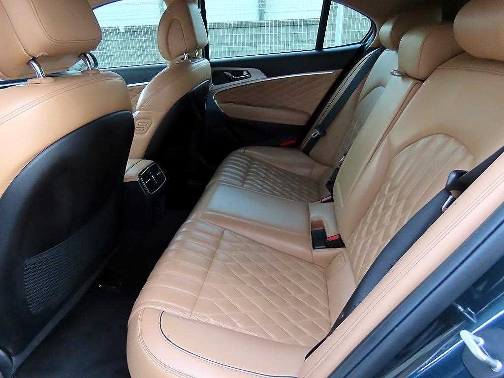 제네시스 G70 더 뉴 G70 슈팅브레이크 가솔린 2.0T 2WD 프리미엄 이미지 6