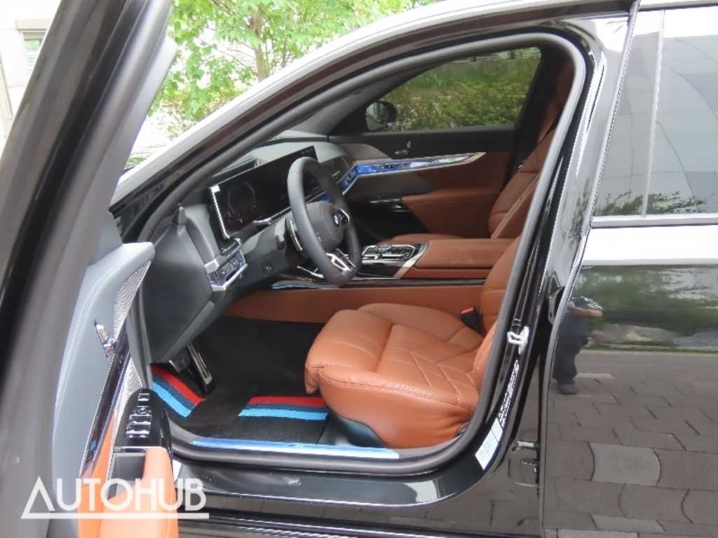 BMW 7시리즈 7시리즈 (G70) 740d xDrive M 스포츠 이미지 14