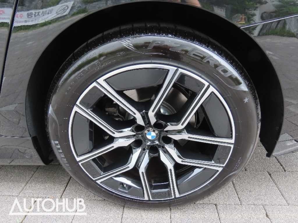 BMW 7시리즈 7시리즈 (G70) 740d xDrive M 스포츠 이미지 18