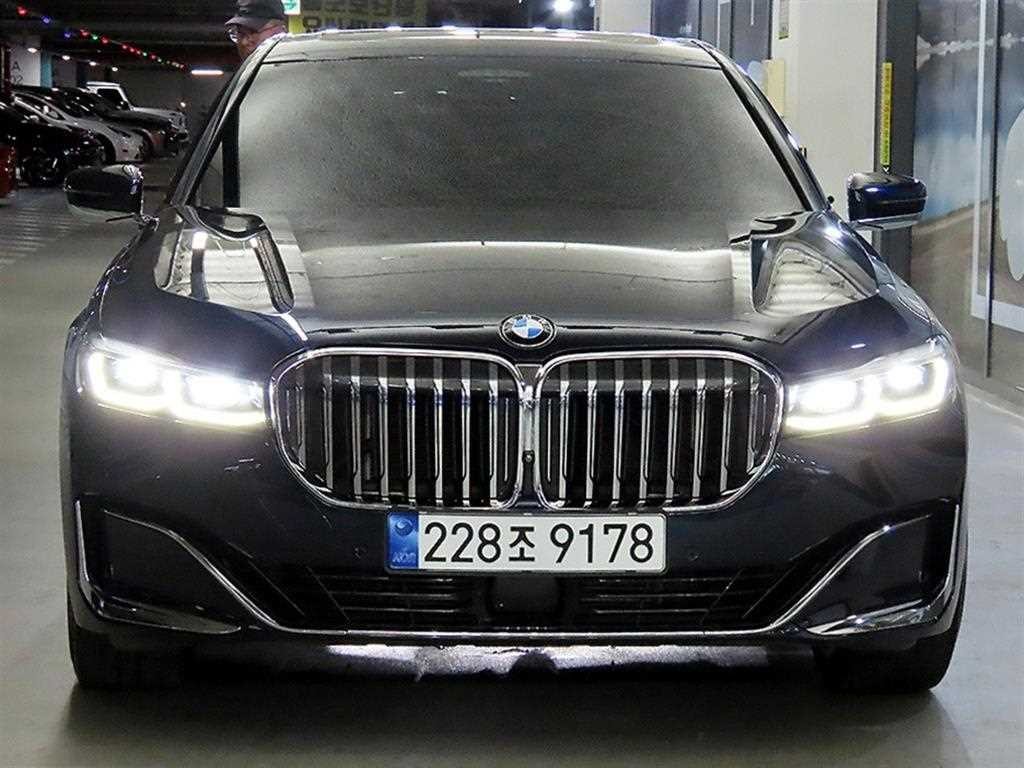 BMW 7시리즈 7시리즈 (G11) 740d xDrive 디자인 퓨어 엑설런스 이미지 2