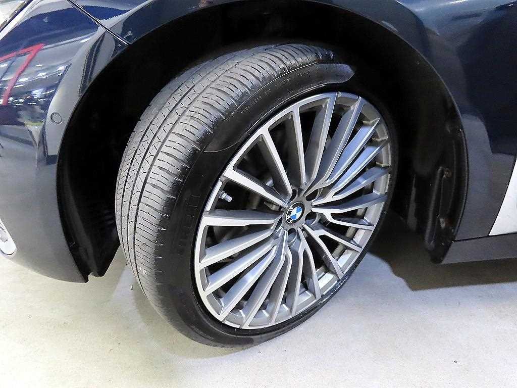 BMW 7시리즈 7시리즈 (G11) 740d xDrive 디자인 퓨어 엑설런스 이미지 20