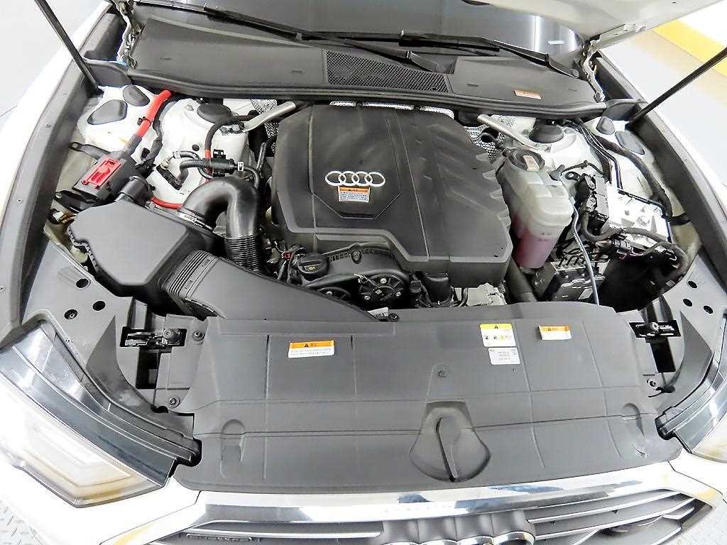 아우디 A6 A6 (C8) 45 TFSI 콰트로 프리미엄 이미지 19