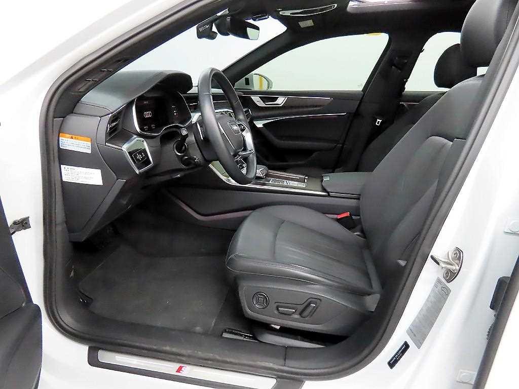 아우디 A6 A6 (C8) 45 TFSI 콰트로 프리미엄 이미지 5