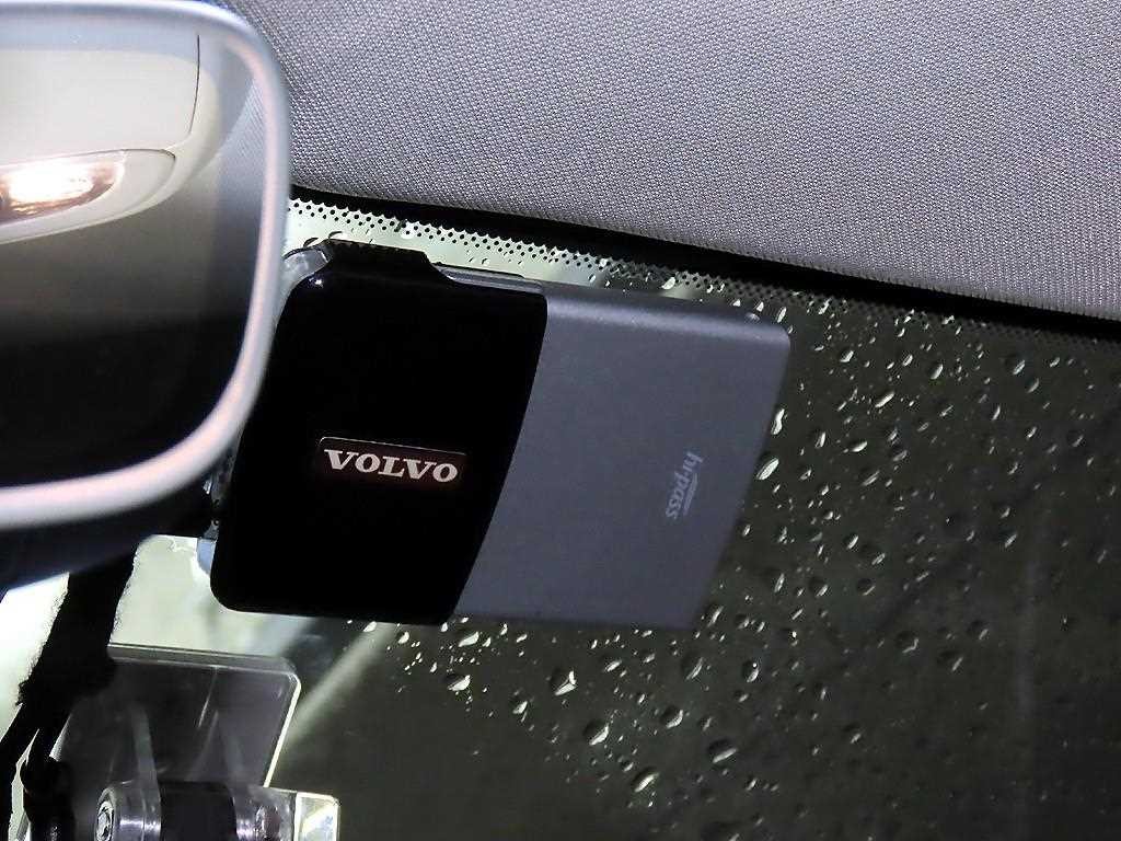 볼보 V40 D3 모멘텀 이미지 16