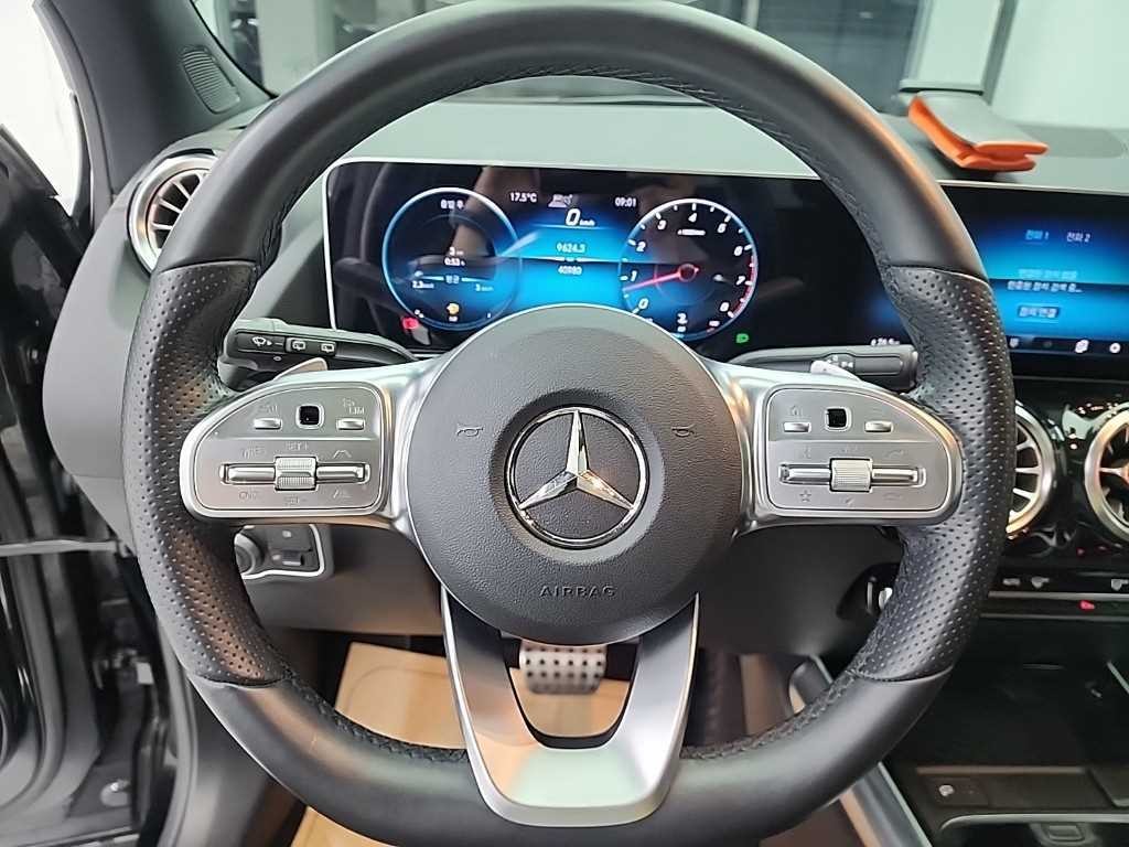 벤츠 GLA 클래스 GLA클래스 H247 GLA250 4MATIC 이미지 9