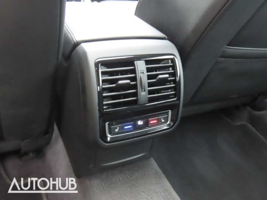 폭스바겐 아테온 2.0 TDI 엘레강스 프레스티지 이미지 14